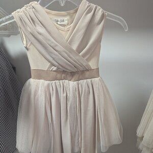 Taylor Joelle Rey dress